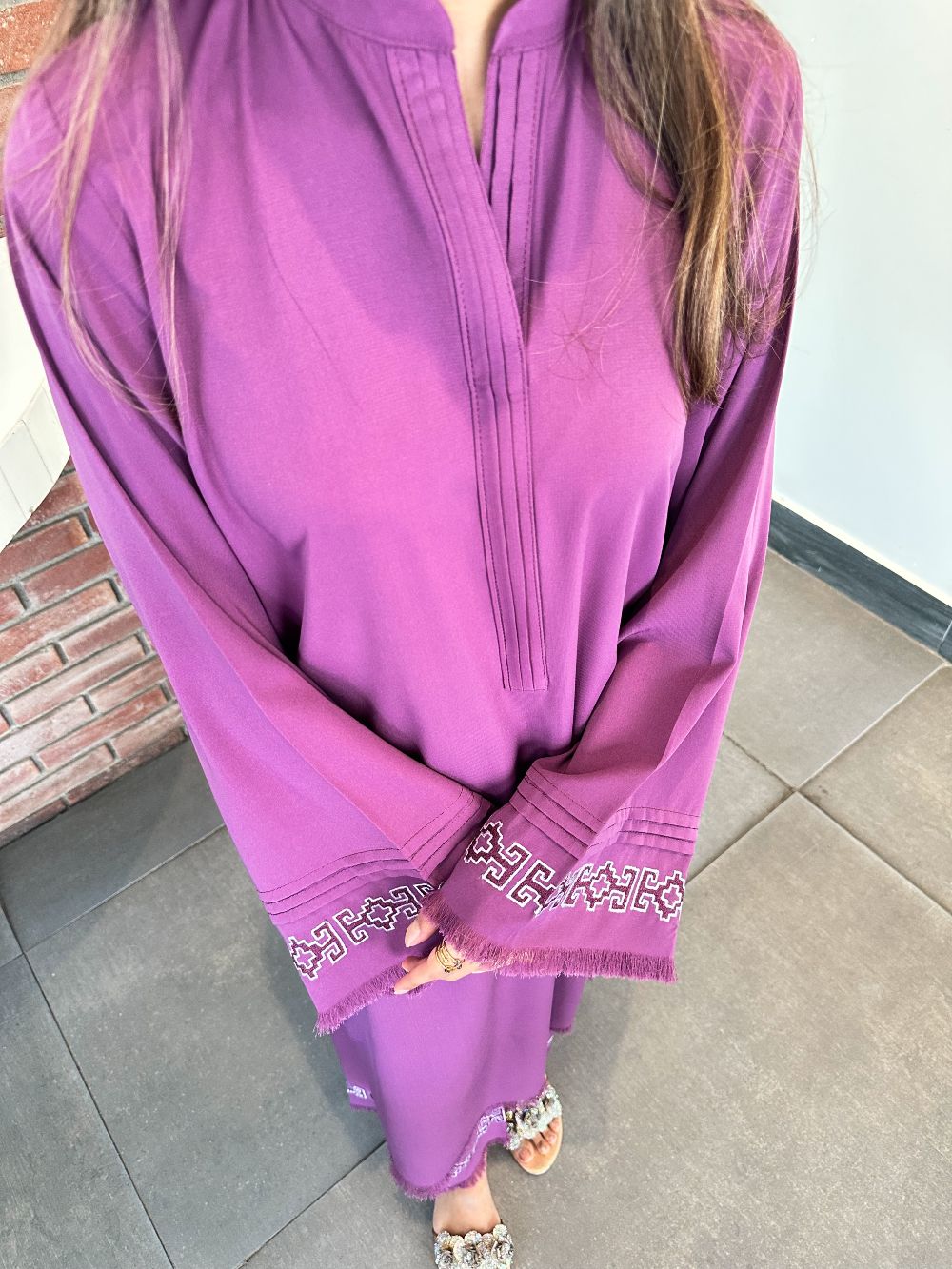 MAUVE