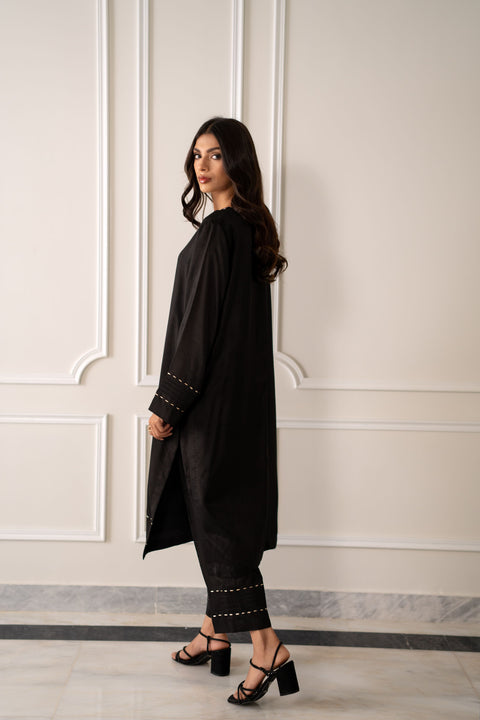 Fuschia Black