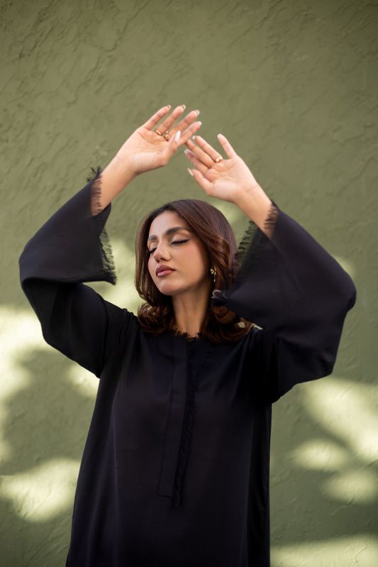 Fringe Fusion - Basic Black